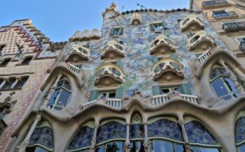 Kunst Hausfassade in Barcelona